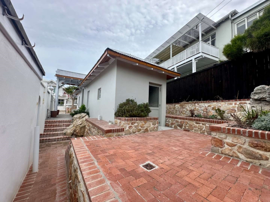 3 Bedroom Property for Sale in Kalk Bay Western Cape